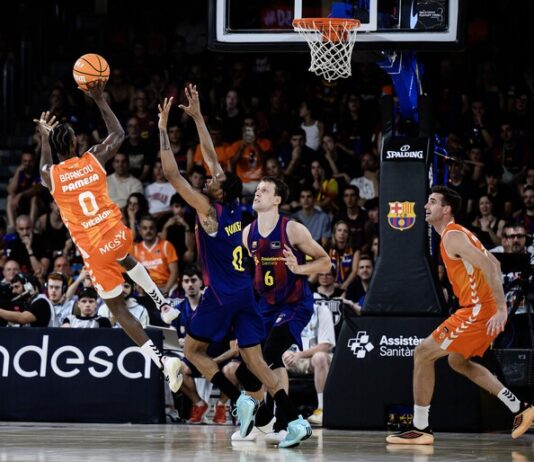 El Panathinaikos paga la cláusula de Badio y se lleva al jugador del Valencia Basket