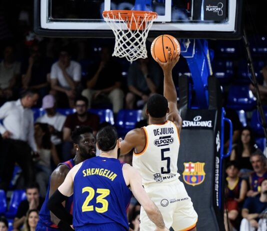 Excelente UCAM Murcia: gran victoria en el Palau (87-90) y el sábado se disputará el desempate
