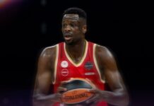 Fall, del Olympiacos al Panathinaikos; el Fenerbahce tiene a punto a Larkin, Shields y Braxton Key
