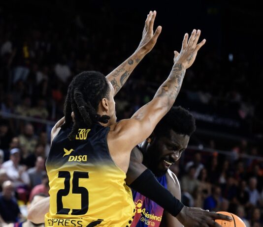 El Barcelona arrasó al Laguna Tenerife en una exhibición (100-67)