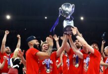El Olympiacos, campeón también de liga
