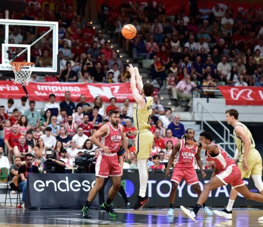 El Barcelona se pone a un paso de las semifinales tras una exhibición en Murcia (68-91)