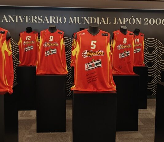 Homenaje a la selección que fue oro en Saitama 2006 y abrió paso a la mejor época del baloncesto español